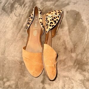 𝐓𝐎𝐌𝐒 𝐉𝐔𝐓𝐓𝐈 𝐃𝐎𝐑𝐒𝐀𝐘 𝐋𝐄𝐎𝐏𝐀𝐑𝐃 𝐅𝐋𝐀𝐓𝐒